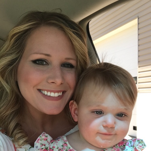 Meet your Posher, Kristal - Picture 1 of 1